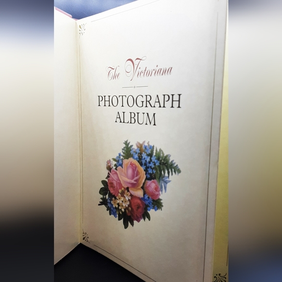 Vintage The Victorian Photograph Album Montague House 1996 Ribbon Closure - Picture 5 of 9